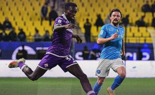 Fiorentina Battuta E Umiliata A Ryad Napoli In Finale Ikon