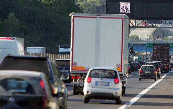 Autostrada A1: fine settimana di lavori sul viadotto fra Arezzo e Valdarno