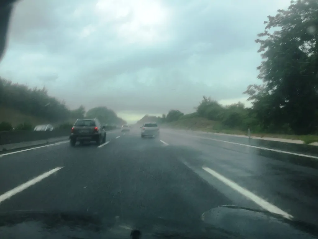 Maltempo in Toscana, Autostrada A1: chiuso tratto fra Scandicci e Impruneta per allagamenti