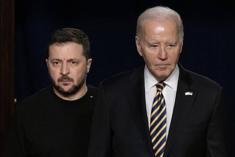 Media Biden Ha Dato Lok Allucraina Di Colpire La Russia Con Armi