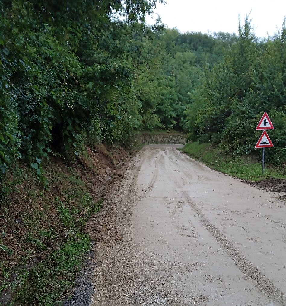 Firenzuola: chiusa per frana strada provinciale 58.  Ripristinata viabilità su regionale 429 a Castelfiorentino