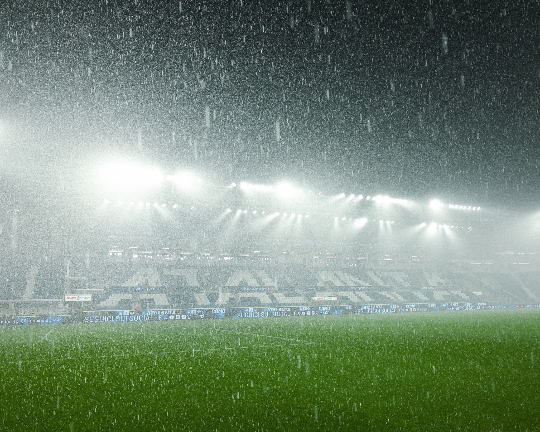 Atalanta Como rinviata per maltempo. Si giocherà martedì alle 20,45