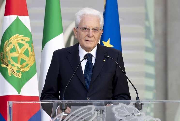 Quirinale: Mattarella prepara il discorso di fine anno. I temi: pace, lavoro, partecipazione