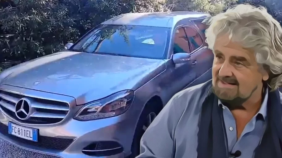 M5S, Grillo col carro funebre: “Il Movimento è morto, cambiate simbolo”. Conte chiama al voto: “Comunità orgogliosa”