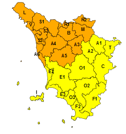 Maltempo in Toscana: nuova allerta arancione per temporali forti sabato 22. Le zone a rischio